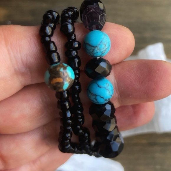 BLACK ONYX COPEER TURQUOISE BRACELET STACK - Picture 2 of 4